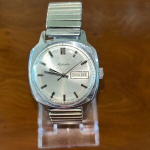 Vintage Russian Soviet RAKETA Men's Watch Day Date USSR Stainless Steel